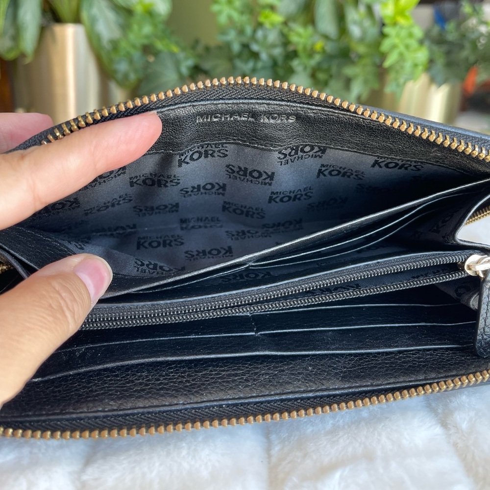 Michael Kors Black Leather Wallet - Picture 8 of 11